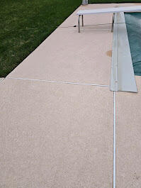 Sidewalk pressure wash